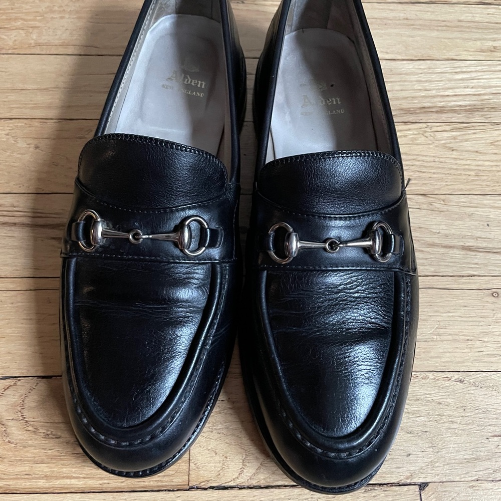 Vintage Alden horse bit black loafers. Size 9.5. Made in the USA. Goodyear welt